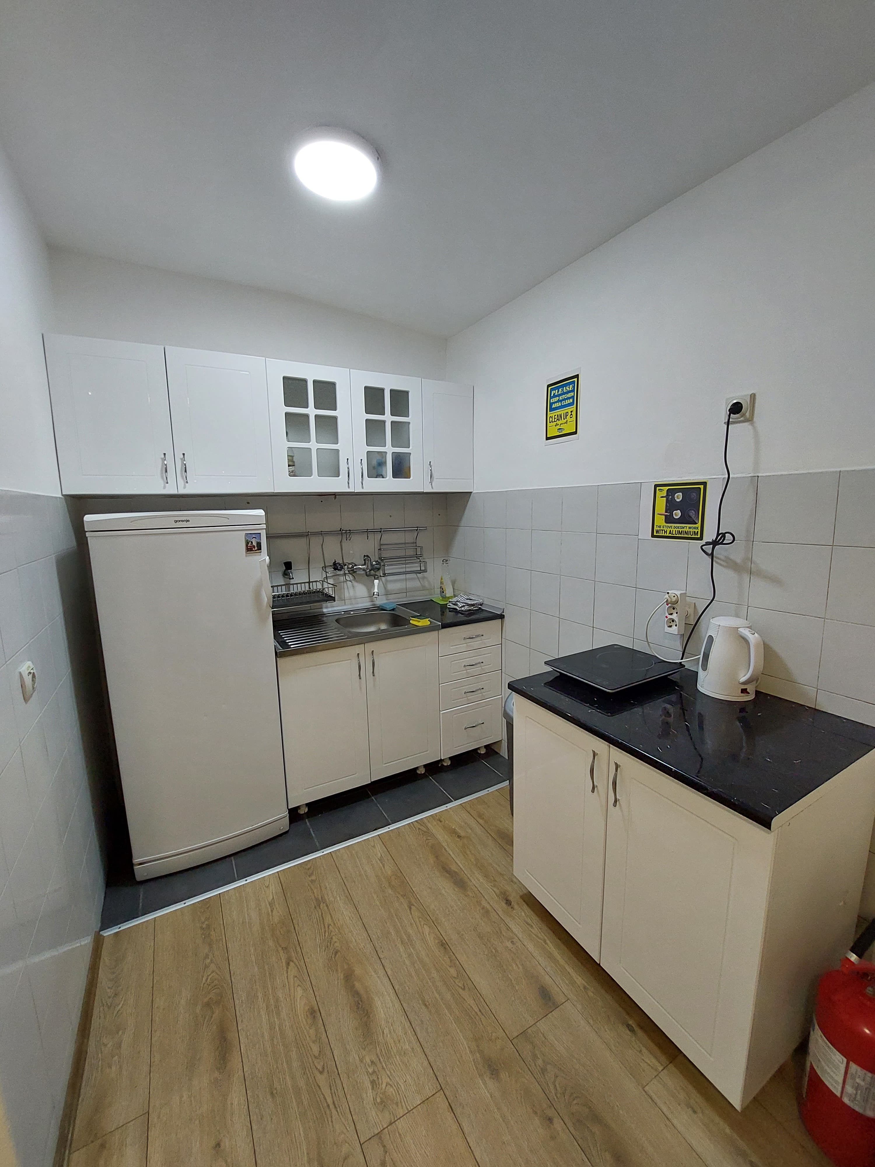 Shared interior at Hostel Downtown Inn