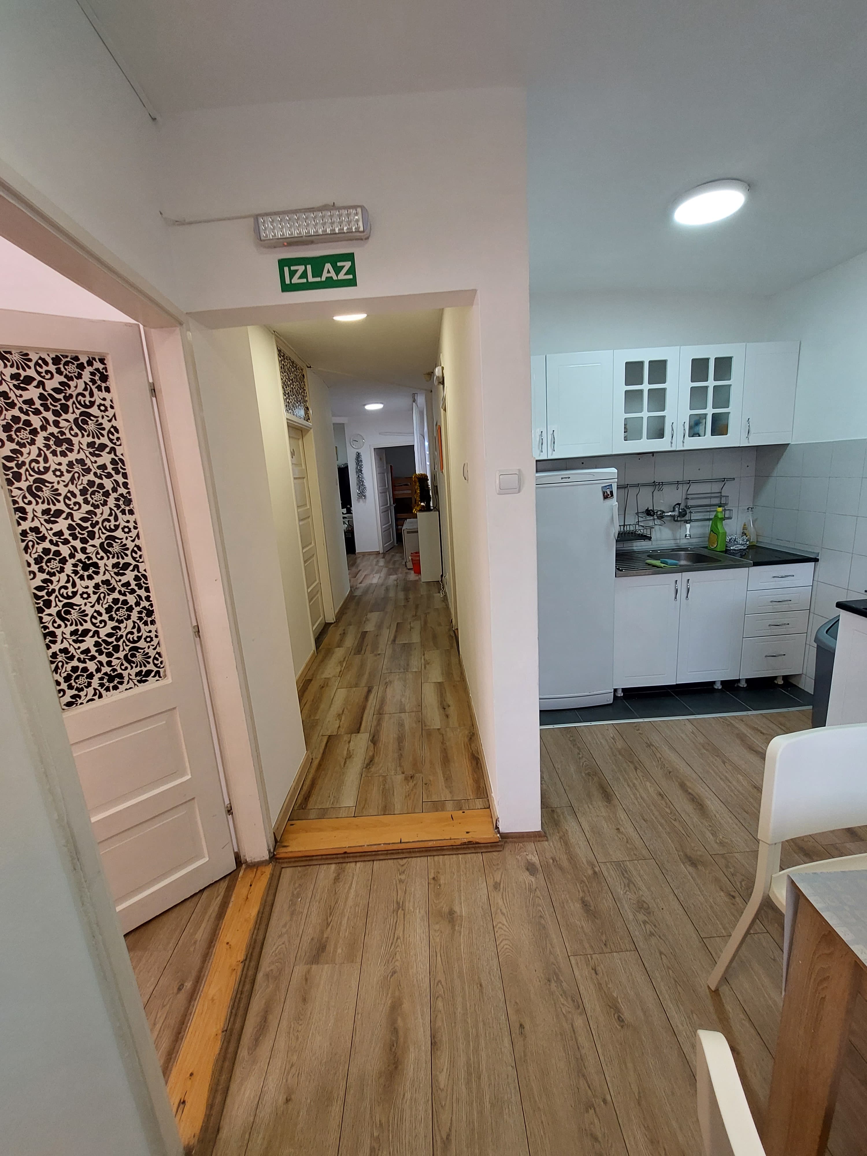 Everyday guest space at Hostel Downtown Inn